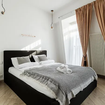 Stylish 2br In Prime Old Location, Sleeps 6 Appartement *